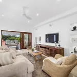 The Sandon At Diggers Beach