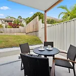 The Break On Diggers - Popular Location, Walk To Beach