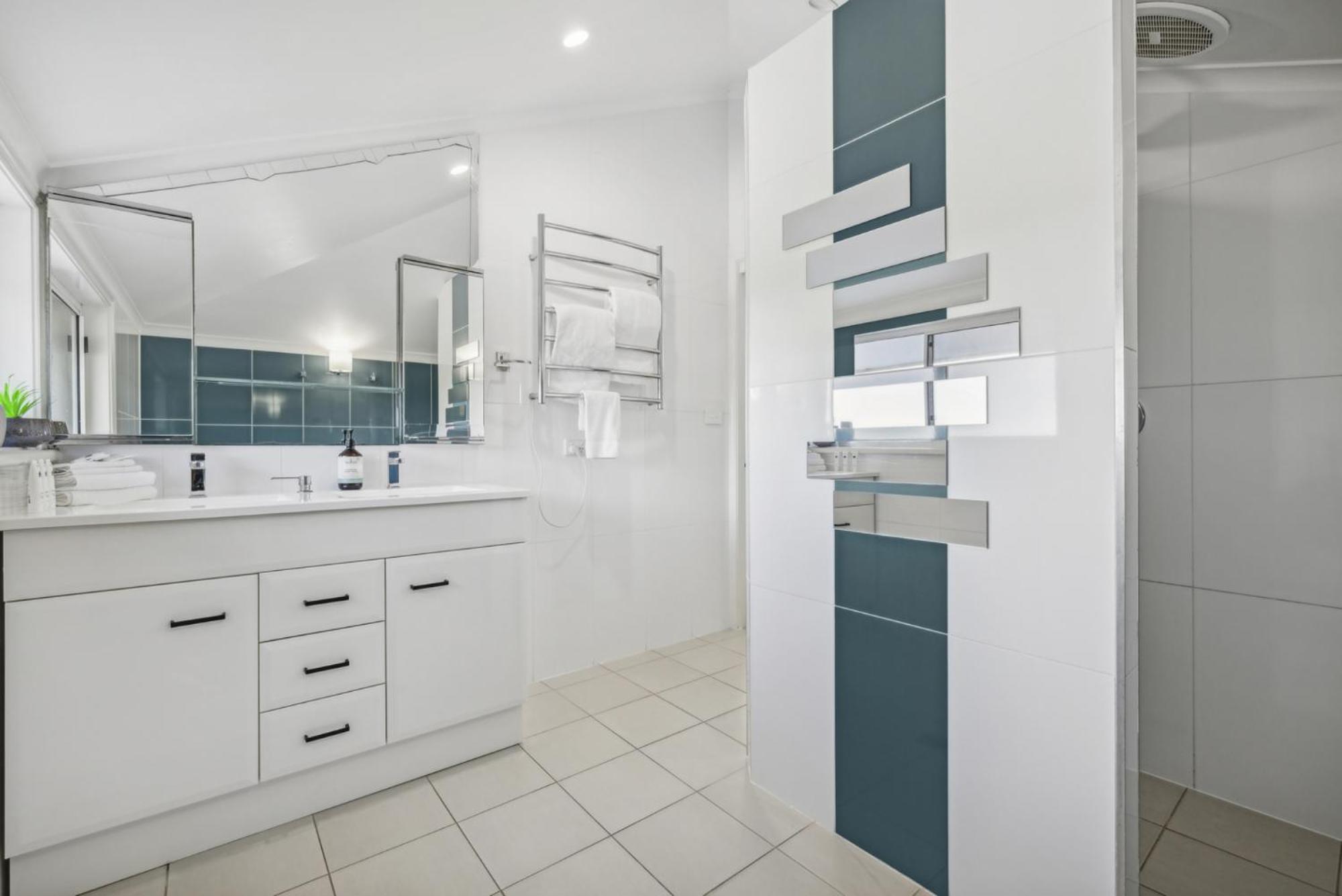 Holiday home Sea Breeze