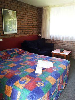 Aquajet Motel 3*