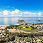 Surf Beach Motel Coffs