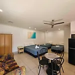 Chelsea Motor Inn