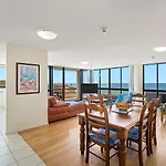 Pacific Towers Beach Resort