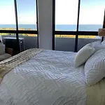 Views & Sounds Of The Sea Bed & Breakfast