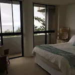 Views & Sounds Of The Sea Bed & Breakfast