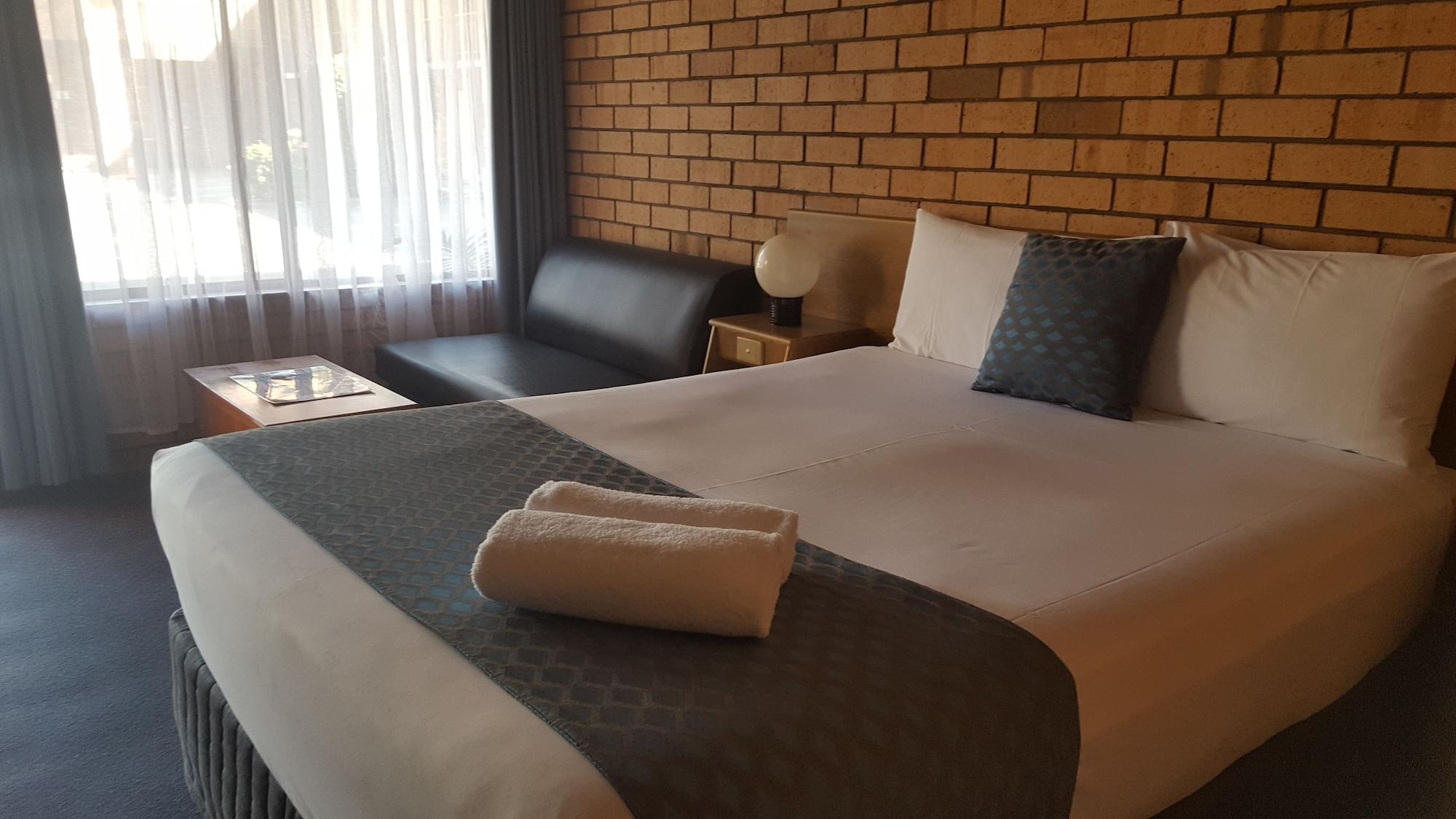 Royal Palms Motor Motel 4*