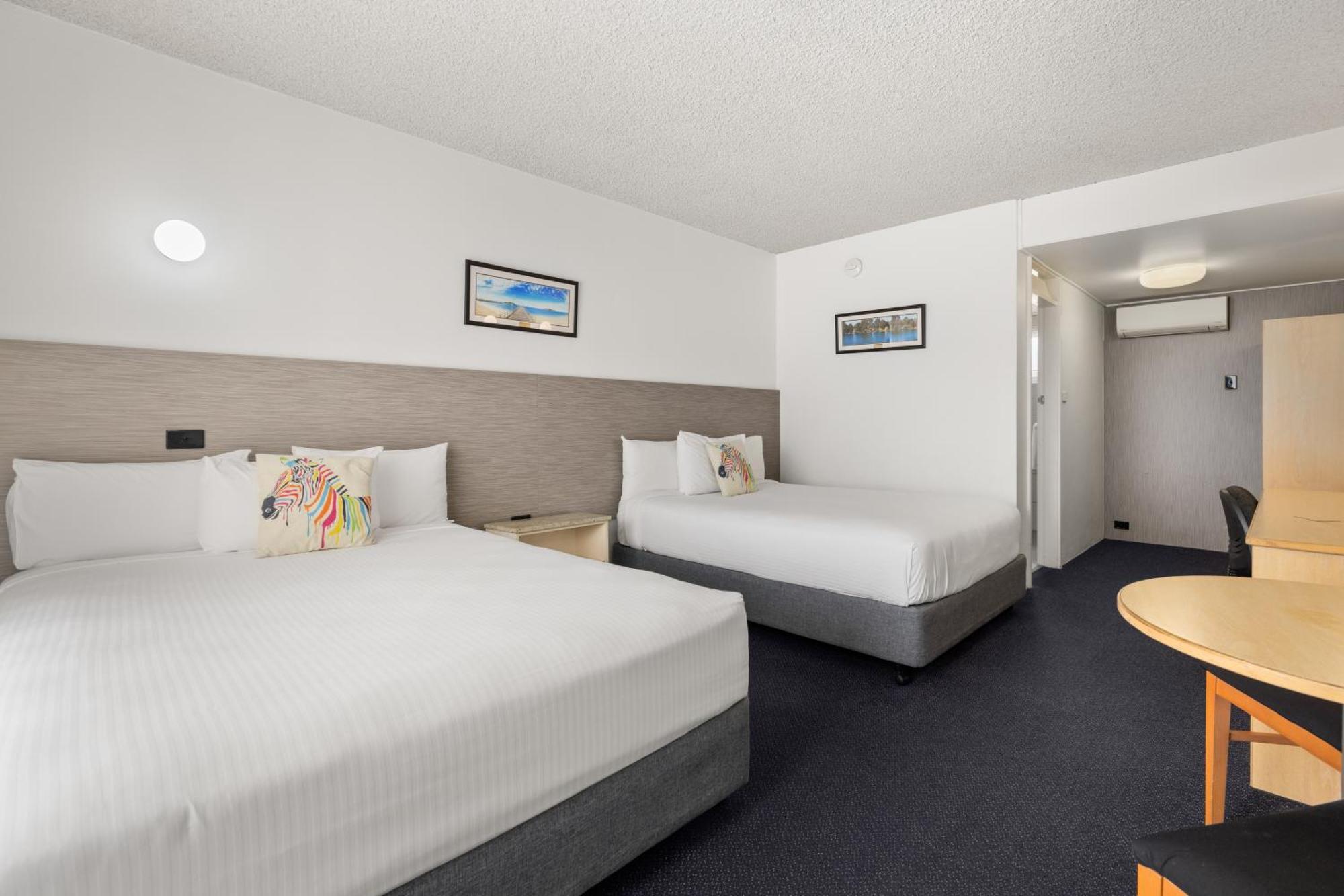 Zebra 3* Coffs Harbour
