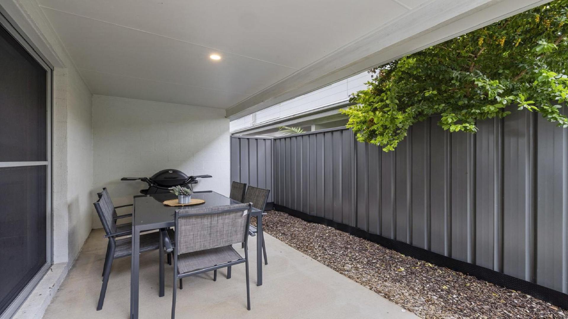 Ripples @ Park - Modern Townhouse, Holiday home Coffs Harbour