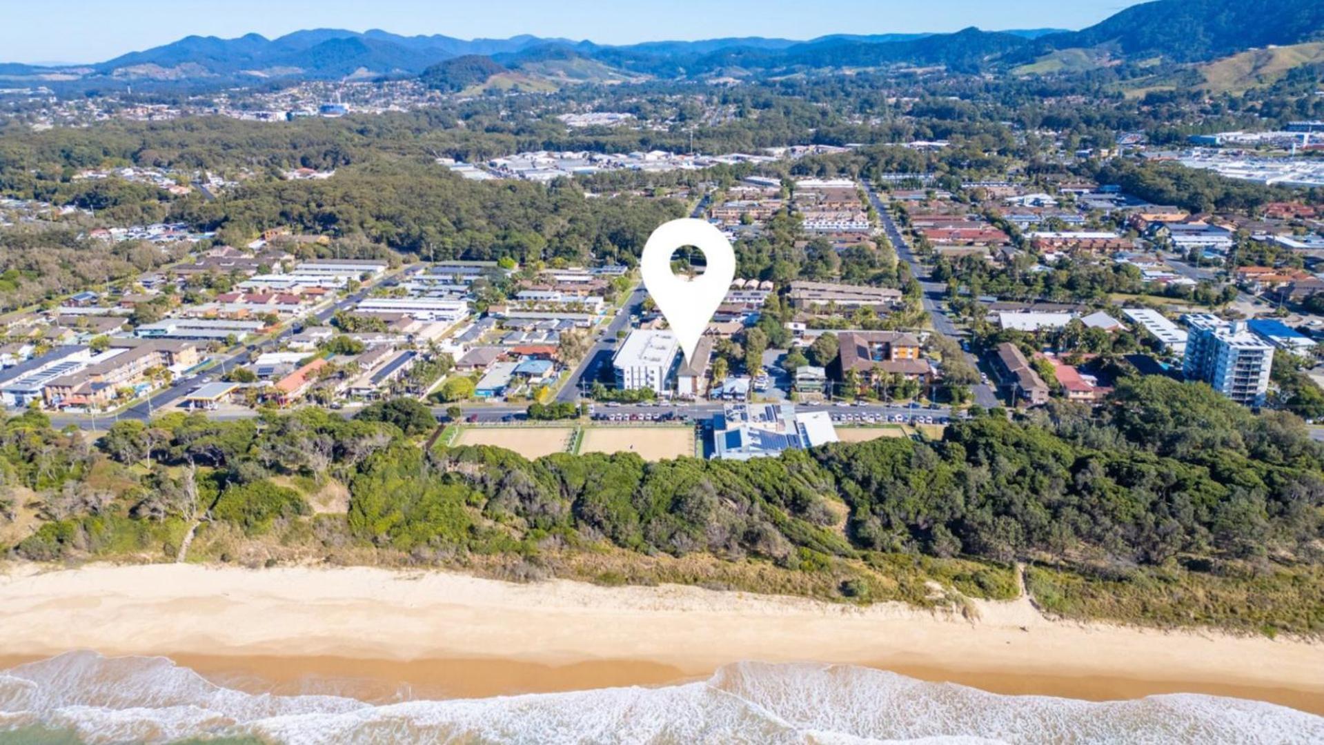 Ocean Echoes Coffs Harbour- Short Walk To The Beach, Cafes And Clubs! Holiday home