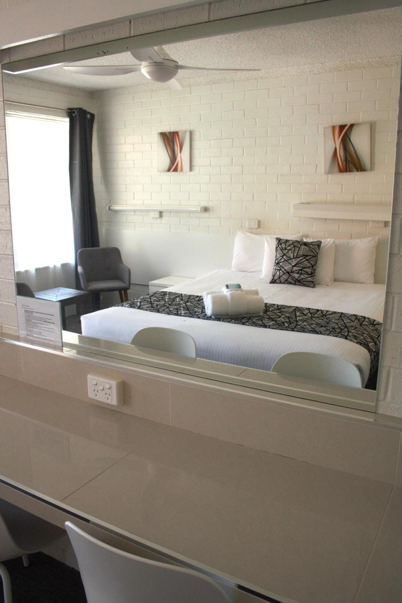 Coastal Bay 3*