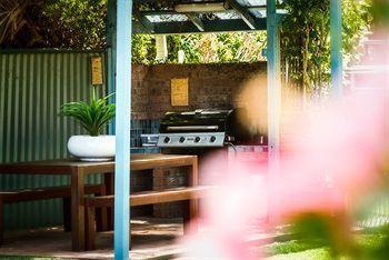 Aparthotel Holiday 4*