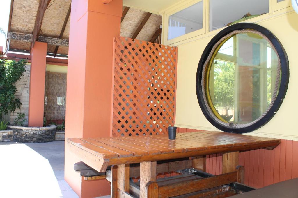 Hotel Hawaiian Sands Motor 3*