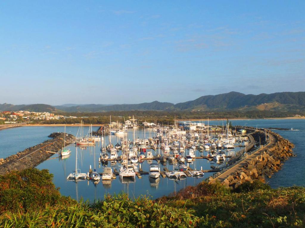 Pacific Marina Apartments