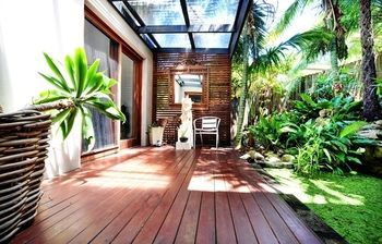 Holiday home Mcauleys Beach House *