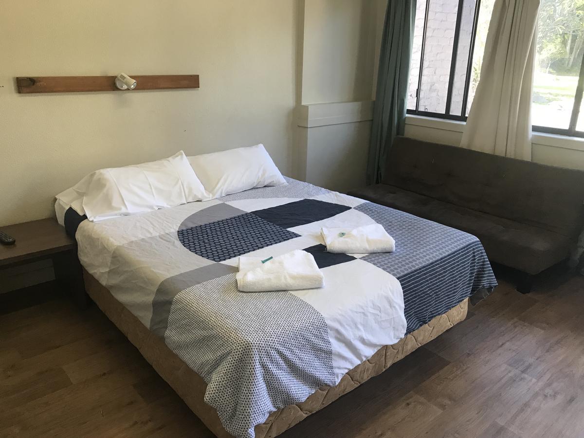 Motel Coffs Coast Motor & 3*