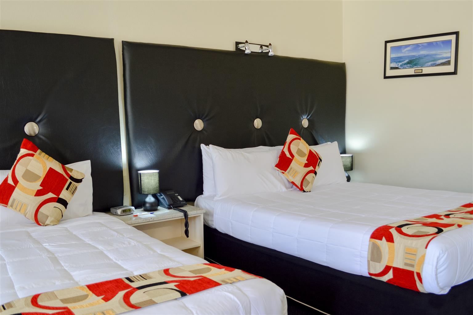 Motel Zebra