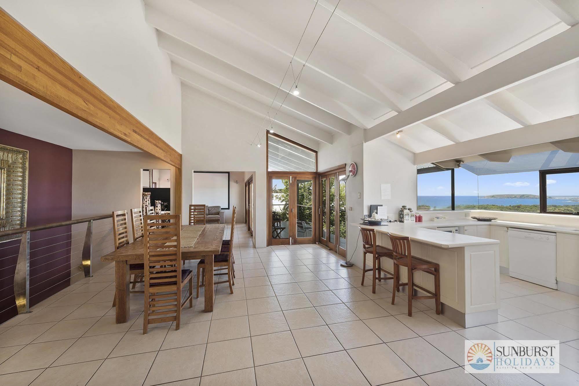 Holiday home Mcauleys Beach House