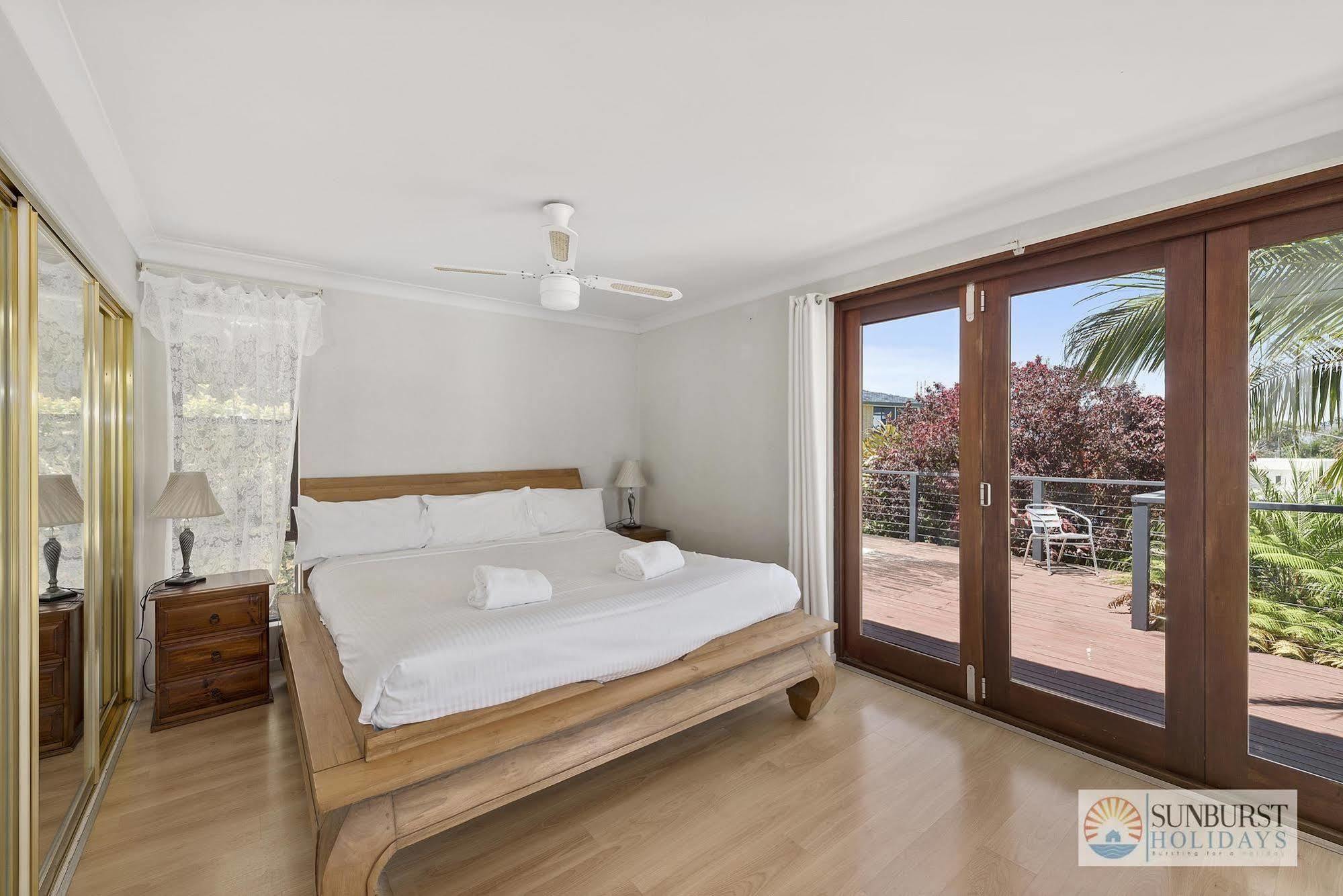 Mcauleys Beach House Holiday home *
