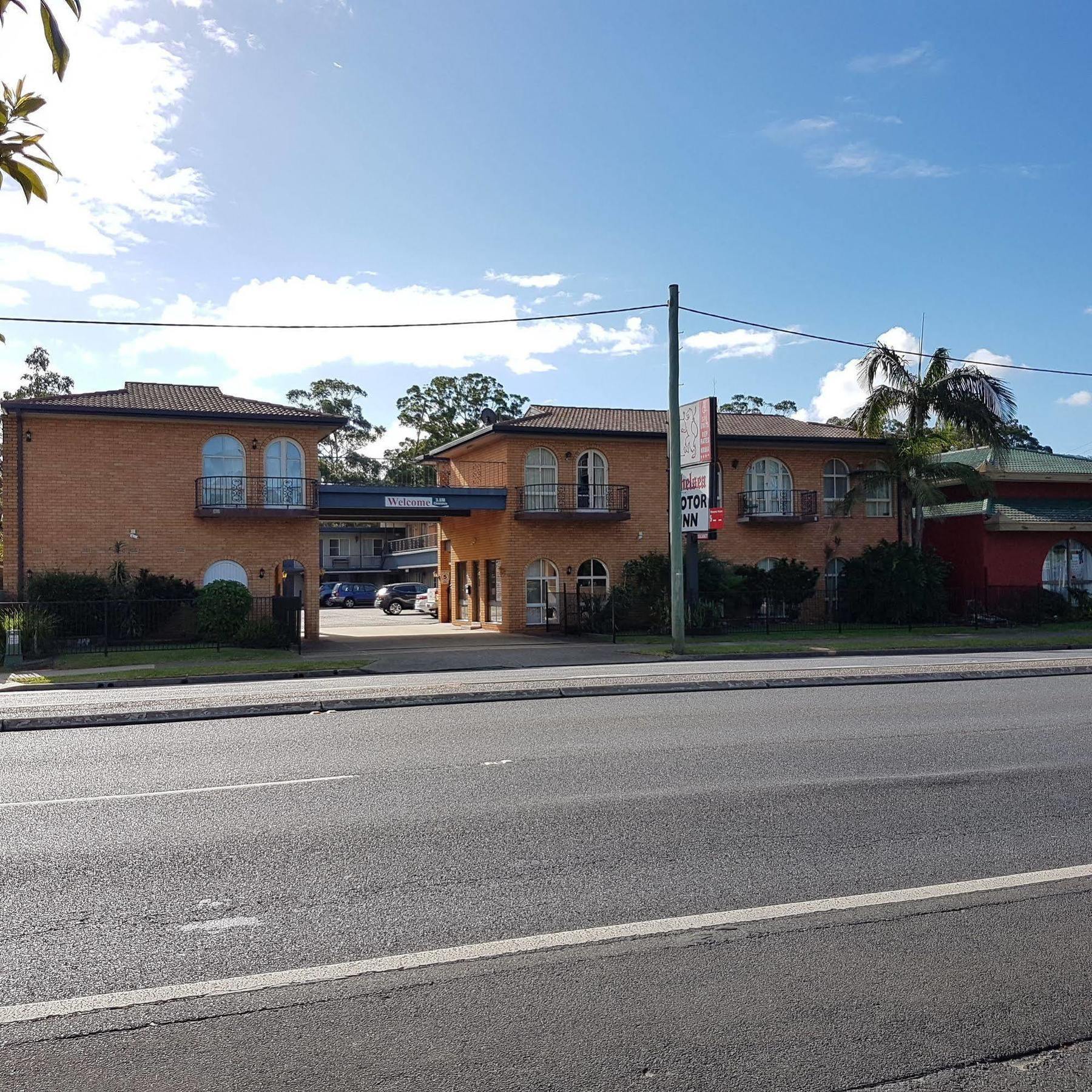 Chelsea Motor Motel 3*