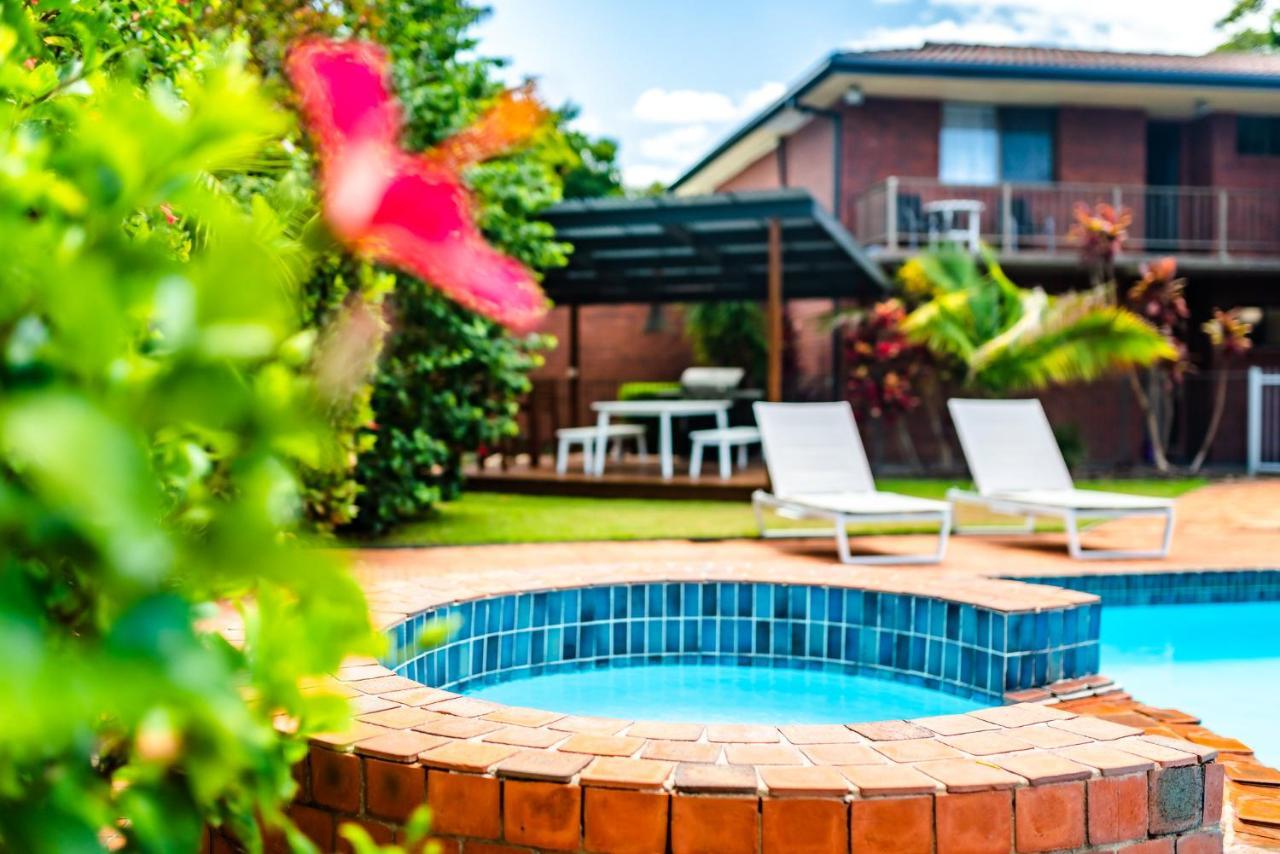 Aparthotel Holiday 4*