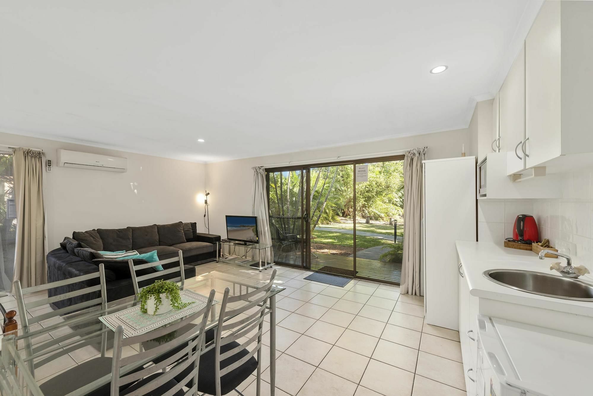 Apartment Aanuka Tropical Bure