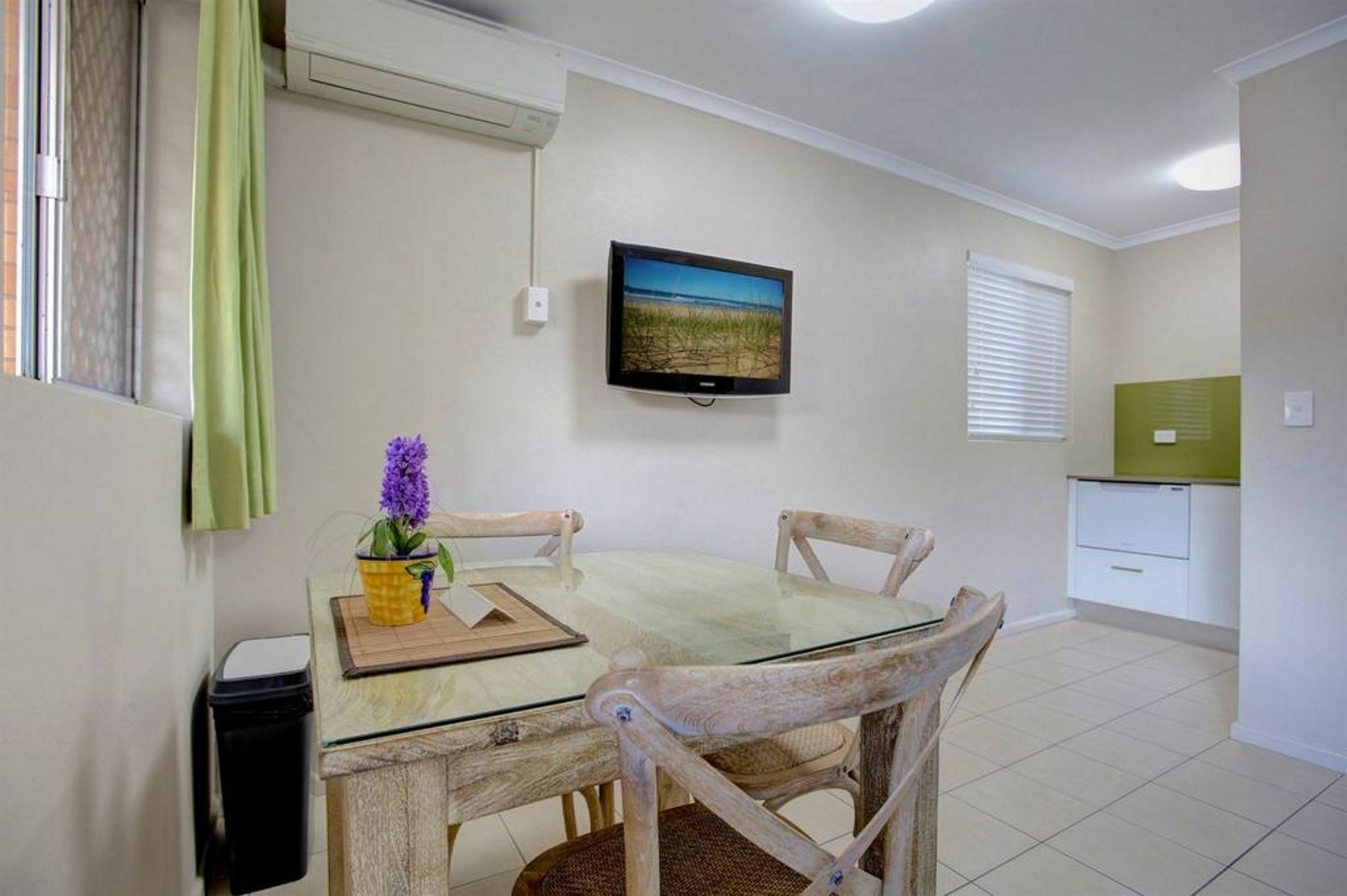 Aparthotel Beachpark 4*