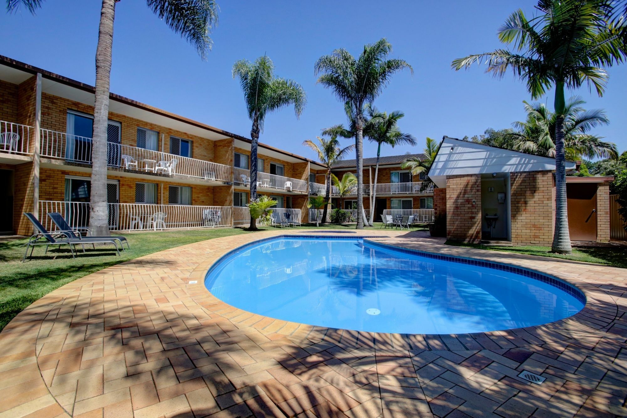 Beachpark Aparthotel 4*