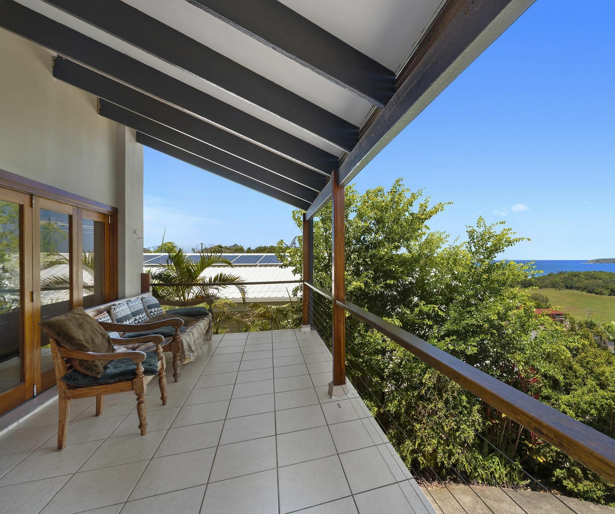 Holiday home Mcauleys Beach House *